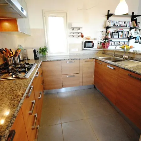 Ferienwohnung Panorama - B58353 オロゼーイ